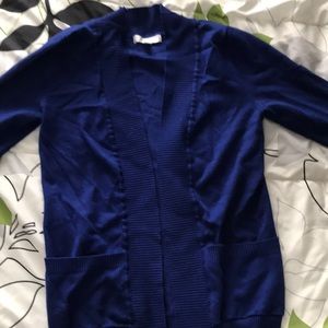 Long sleeved cardigan